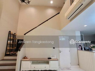 Baan Klang Muang Vibhavadi 64, 3 bedrooms, 3 bathrooms, 1 kitchen, 1 living room, 1 mezzanine, Bangkok, Thailand Baan Klang Muang Vibhavadi 64, 3 bedrooms, 3 bathrooms, 1 kitchen, 1 living room, 1 mezzanine, Bangkok, Thailand