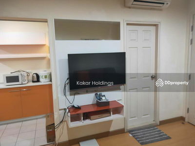 Life @ Sukhumvit 65, Bangkok, Thailand Life @ Sukhumvit 65, Bangkok, Thailand