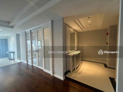 Shanti Sadan, Bangkok, Thailand Shanti Sadan, Bangkok, Thailand