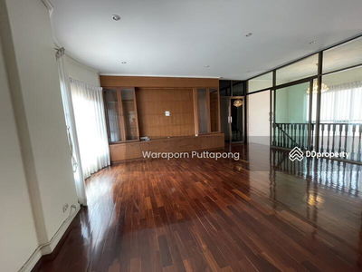 Supalai Suwannaphum, Bangkok, Thailand Supalai Suwannaphum, Bangkok, Thailand