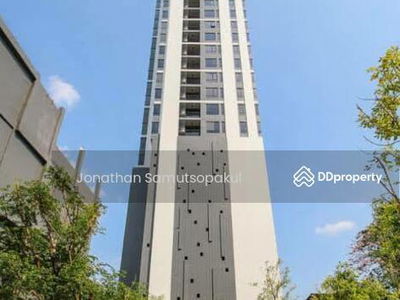 Maru Ekkamai 2, Bangkok, Thailand Maru Ekkamai 2, Bangkok, Thailand