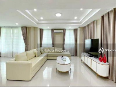 Baan Suan Neramit Watcharapol-Permsin, Bangkok, Thailand Baan Suan Neramit Watcharapol-Permsin, Bangkok, Thailand