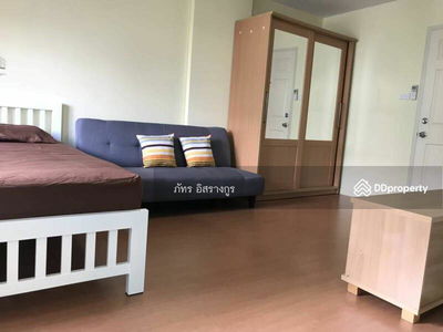 Lumpini Condo Town Bodindecha Ramkhamhaeng, Bangkok, Thailand Lumpini Condo Town Bodindecha Ramkhamhaeng, Bangkok, Thailand