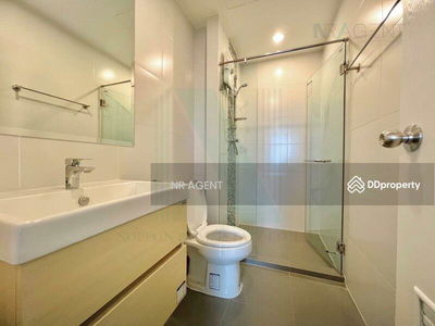 Metro Sky Prachachuen, Bangkok, Thailand Metro Sky Prachachuen, Bangkok, Thailand