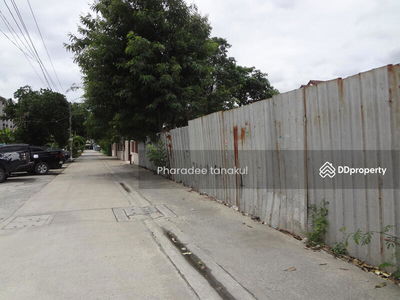 Ratchada Road, Ramintra-Nawamin 74, Pattawikorn Buengkum, Bangkok, Thailand Ratchada Road, Ramintra-Nawamin 74, Pattawikorn Buengkum, Bangkok, Thailand