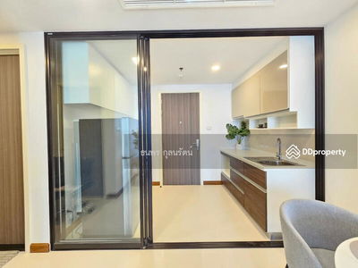 Supalai Premier Charoen Nakhon, Bangkok, Thailand Supalai Premier Charoen Nakhon, Bangkok, Thailand