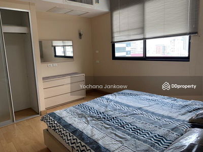 Supalai Premier Place Asok, Bangkok, Thailand Supalai Premier Place Asok, Bangkok, Thailand