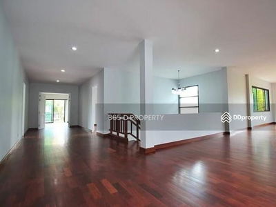 Munkong Pavilion, Bangkok, Thailand Munkong Pavilion, Bangkok, Thailand