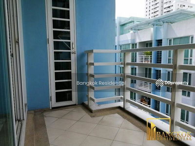 Baan Siri Sukhumvit 10, Bangkok, Thailand Baan Siri Sukhumvit 10, Bangkok, Thailand