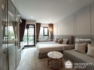 Life One Wireless, Bangkok, Thailand Life One Wireless, Bangkok, Thailand