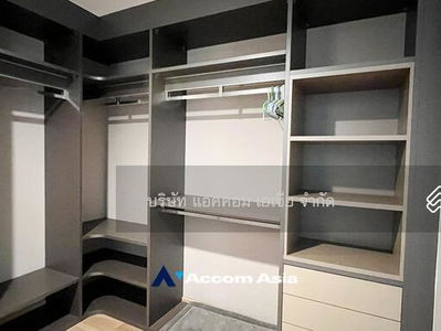 The Royal Saladaeng Condominium, Bangkok, Thailand The Royal Saladaeng Condominium, Bangkok, Thailand