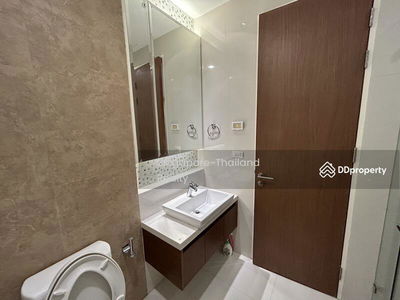 Bright Sukhumvit 24, Bangkok, Thailand Bright Sukhumvit 24, Bangkok, Thailand