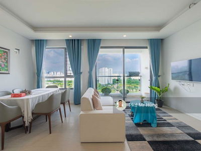 Diamond Island, Vietnam Diamond Island, Vietnam