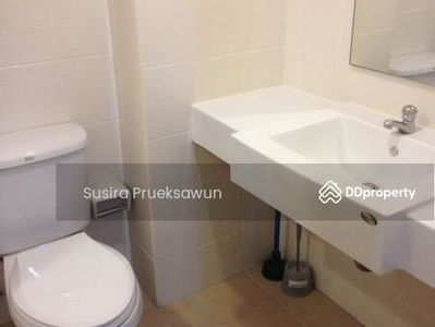 Lumpini Ville Cultural Center, Bangkok, Thailand Lumpini Ville Cultural Center, Bangkok, Thailand