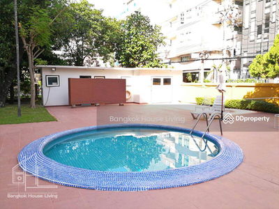 Siva Court, Bangkok, Thailand Siva Court, Bangkok, Thailand