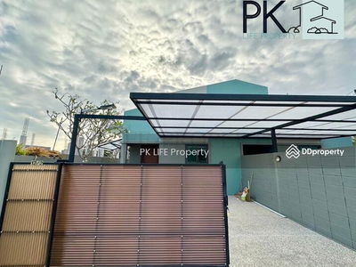 Gehäuse In Ban Chalong, Thailand Gehäuse In Ban Chalong, Thailand