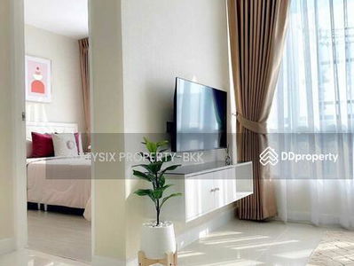 The Sky Sukhumvit - Udomsuk Station, Bangkok, Thailand The Sky Sukhumvit - Udomsuk Station, Bangkok, Thailand