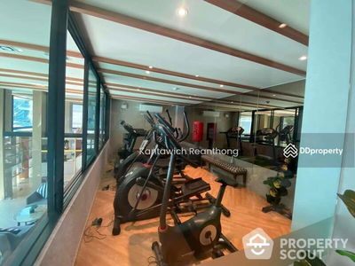 Brown Condo Huaikwang, Bangkok, Thailand Brown Condo Huaikwang, Bangkok, Thailand