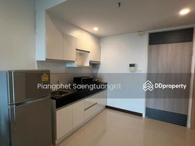 Supalai Premier Ratchathewi, Bangkok, Thailand Supalai Premier Ratchathewi, Bangkok, Thailand