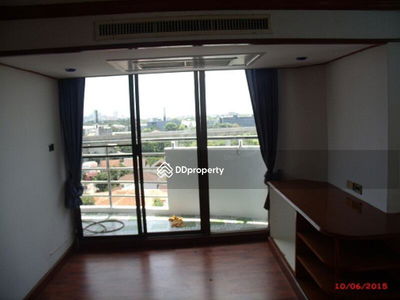 Condo ready to move in, Phatthanakan Road 51, Bangkok., Thailand Condo ready to move in, Phatthanakan Road 51, Bangkok., Thailand