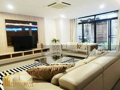 House in Compound, Bangkok, Thailand House in Compound, Bangkok, Thailand