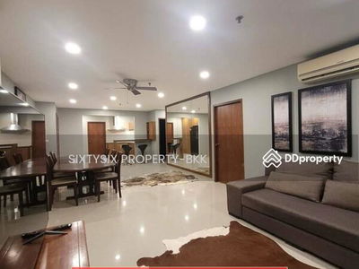 Baan Phrom Phong, Bangkok, Thailand Baan Phrom Phong, Bangkok, Thailand