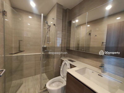 Whizdom Essence, Bangkok, Thailand Whizdom Essence, Bangkok, Thailand