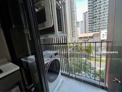 Life Asoke Hype, Bangkok, Thailand Life Asoke Hype, Bangkok, Thailand