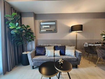 KnightsBridge Phaholyothin Interchange, Bangkok, Thailand KnightsBridge Phaholyothin Interchange, Bangkok, Thailand