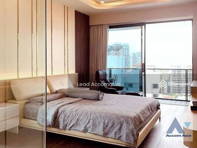 Tela Thonglor 13, Bangkok, Thailand Tela Thonglor 13, Bangkok, Thailand