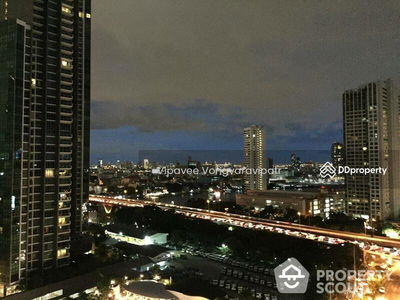 The LightHouse Sathorn–Chareonnakorn, Bangkok, Thailand The LightHouse Sathorn–Chareonnakorn, Bangkok, Thailand