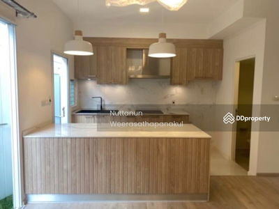 Indy 4 Bangna km.7, Samut Prakan, Thailand Indy 4 Bangna km.7, Samut Prakan, Thailand