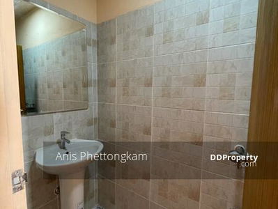 Ze Residence Bangpho Station, Bangkok, Thailand Ze Residence Bangpho Station, Bangkok, Thailand