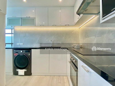 Silom Condominium, Bangkok, Thailand Silom Condominium, Bangkok, Thailand