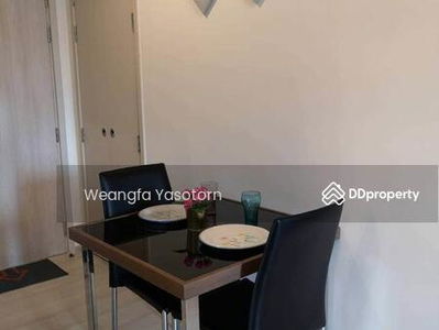 Life Asoke, Bangkok, Thailand Life Asoke, Bangkok, Thailand