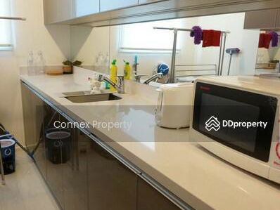 Menam Residences, Bangkok, Thailand Menam Residences, Bangkok, Thailand