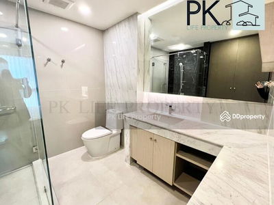 Housing in Kathu, Thailand Housing in Kathu, Thailand