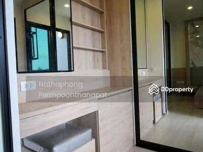 Life Asoke, Bangkok, Thailand Life Asoke, Bangkok, Thailand