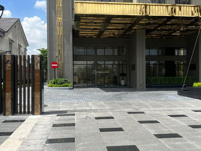 ST Moritz Pham Van Dong, Vietnam ST Moritz Pham Van Dong, Vietnam