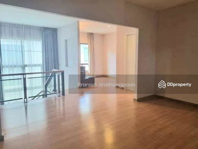 The Palm Pattanakarn, Bangkok, Thailand The Palm Pattanakarn, Bangkok, Thailand