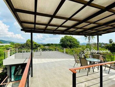 Housing in Ban Ratsada, Thailand Housing in Ban Ratsada, Thailand