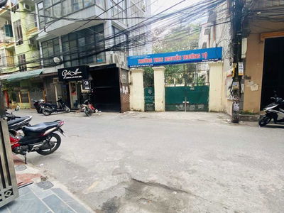 Housing in Hanoi, Vietnam Housing in Hanoi, Vietnam