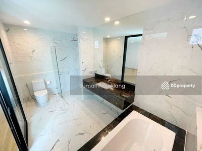 Nirvana Define Rama 9, Bangkok, Thailand Nirvana Define Rama 9, Bangkok, Thailand