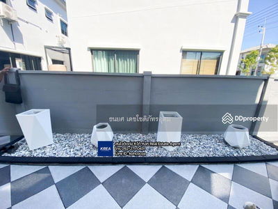 Grande Pleno Phahol-Vibhavadi, Pathum Thani, Thailand Grande Pleno Phahol-Vibhavadi, Pathum Thani, Thailand