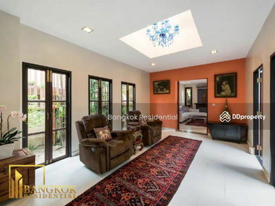 House in Compound, Samut Prakan, Thailand House in Compound, Samut Prakan, Thailand