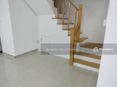 Pruksa Village 31, Nakhon Pathom, Thailand Pruksa Village 31, Nakhon Pathom, Thailand