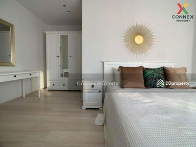 Life One Wireless, Bangkok, Thailand Life One Wireless, Bangkok, Thailand