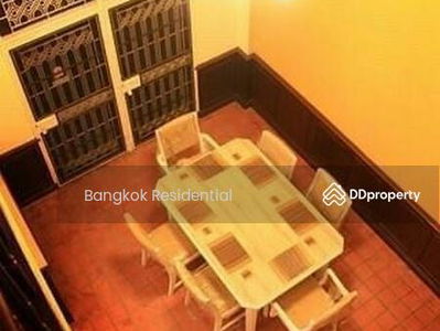 4 Bedroom Townhouse in Ekkamai 26, Bangkok, Thailand 4 Bedroom Townhouse in Ekkamai 26, Bangkok, Thailand