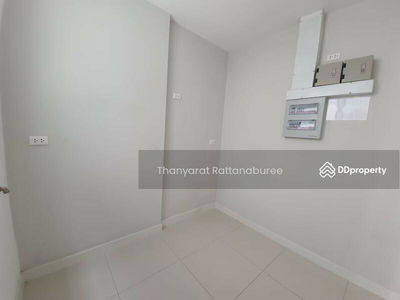 The Master @BTS Udomsuk, Bangkok, Thailand The Master @BTS Udomsuk, Bangkok, Thailand