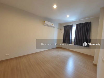 The Master @BTS Udomsuk, Bangkok, Thailand The Master @BTS Udomsuk, Bangkok, Thailand